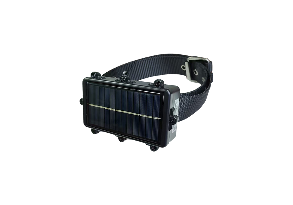 马牛骆驼 4G太阳能可充电北斗GPS定位器LA-T10